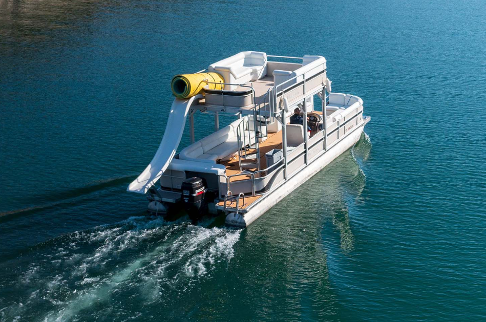 Make Your Parties Entertaining With Party Boats In Auckland